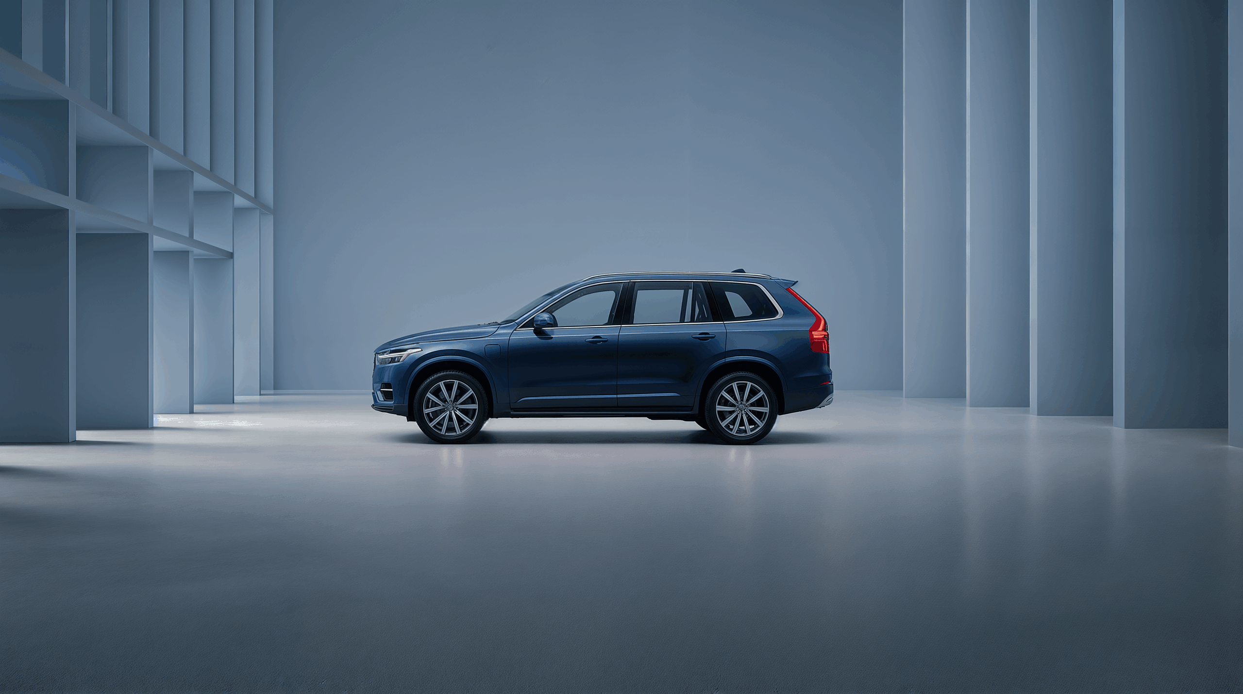 Volvo XC90 BLue
